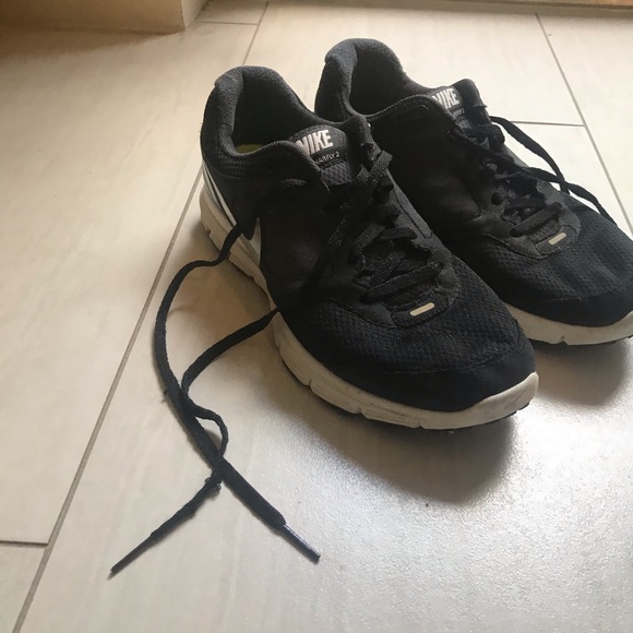 Nike lunarfly 2 black running shoes (women’s 7) - Picture 6 of 8